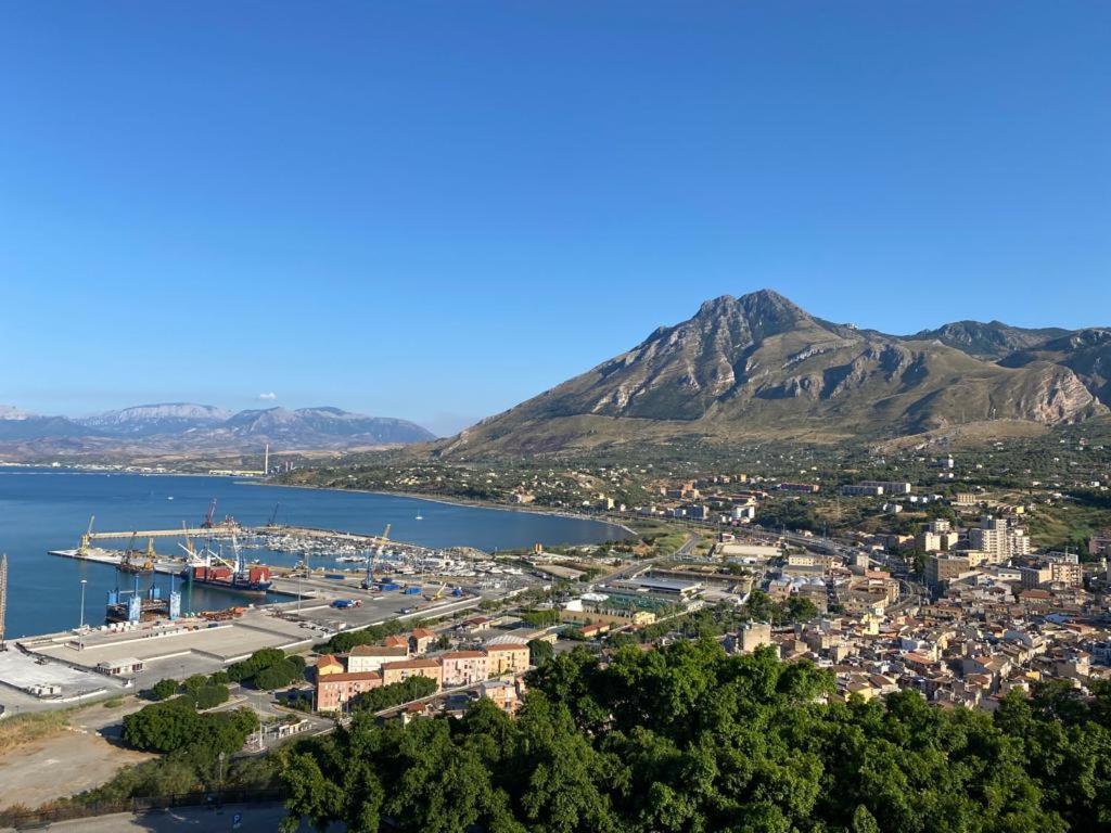Gierre Apartment Termini Imerese Εξωτερικό φωτογραφία