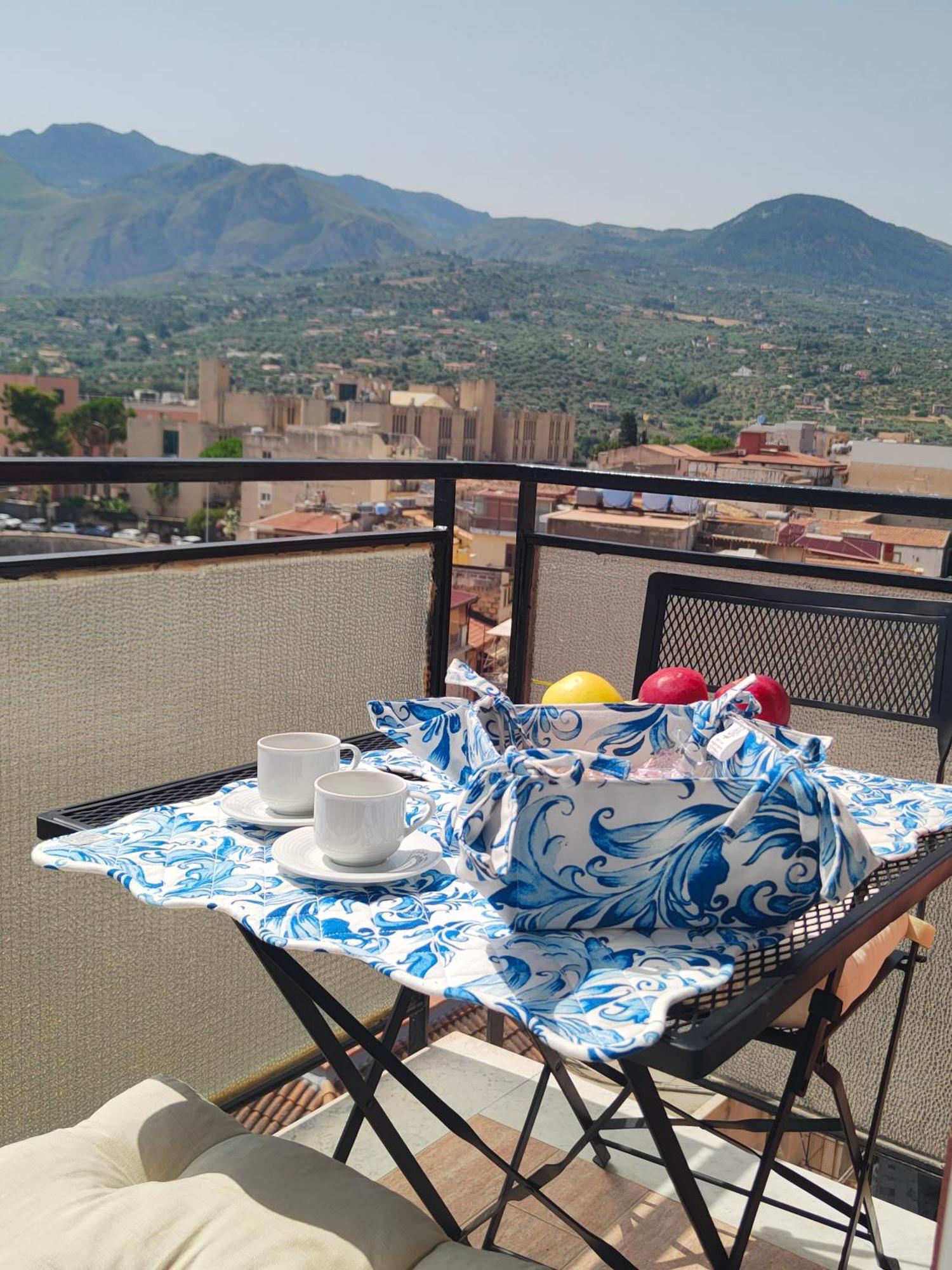 Gierre Apartment Termini Imerese Εξωτερικό φωτογραφία